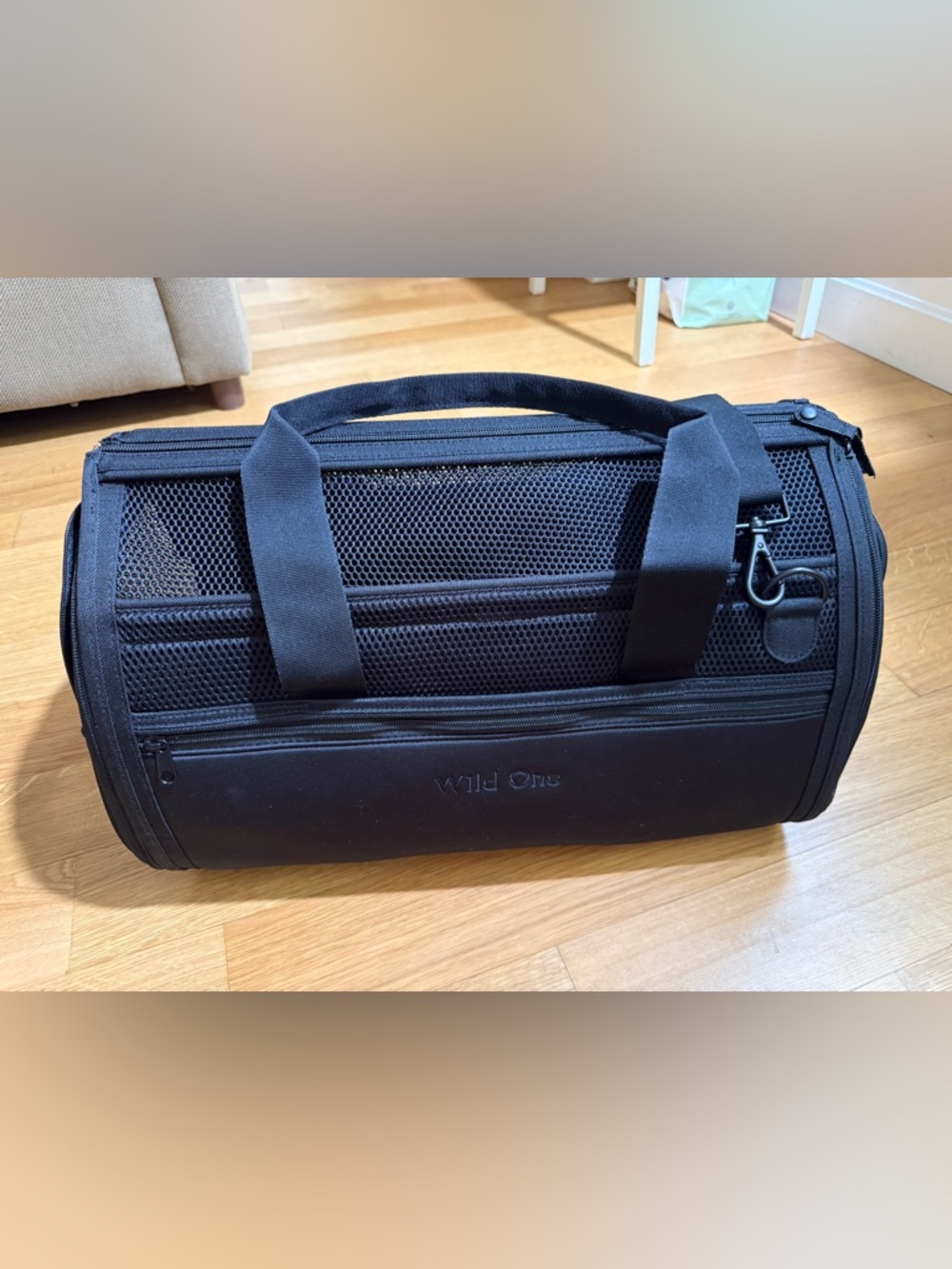 Black Wild One Airline approved Dog Travel Carrier - Picture 4 of 6